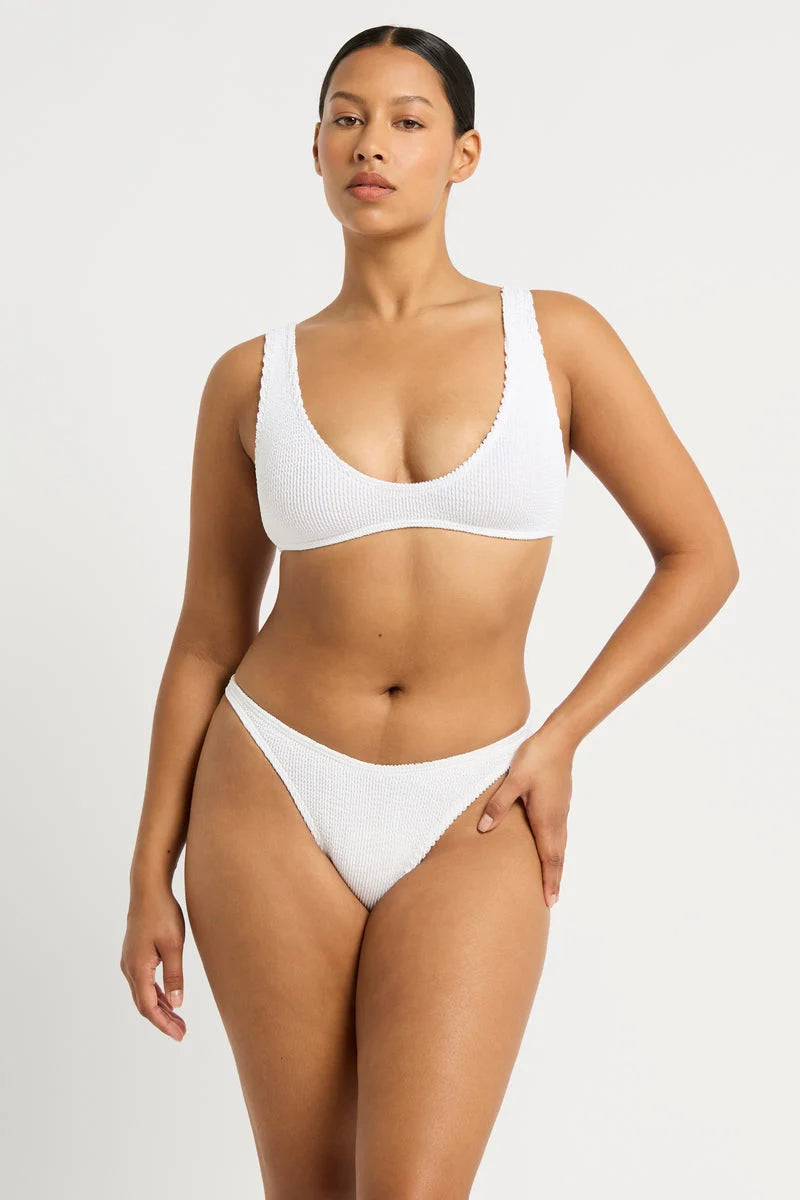 White One Size Scoop Neck Top