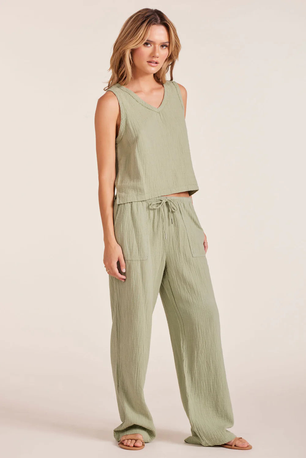Wide leg cotton gauze pants with drawstring tie and front pockets in Juniper
