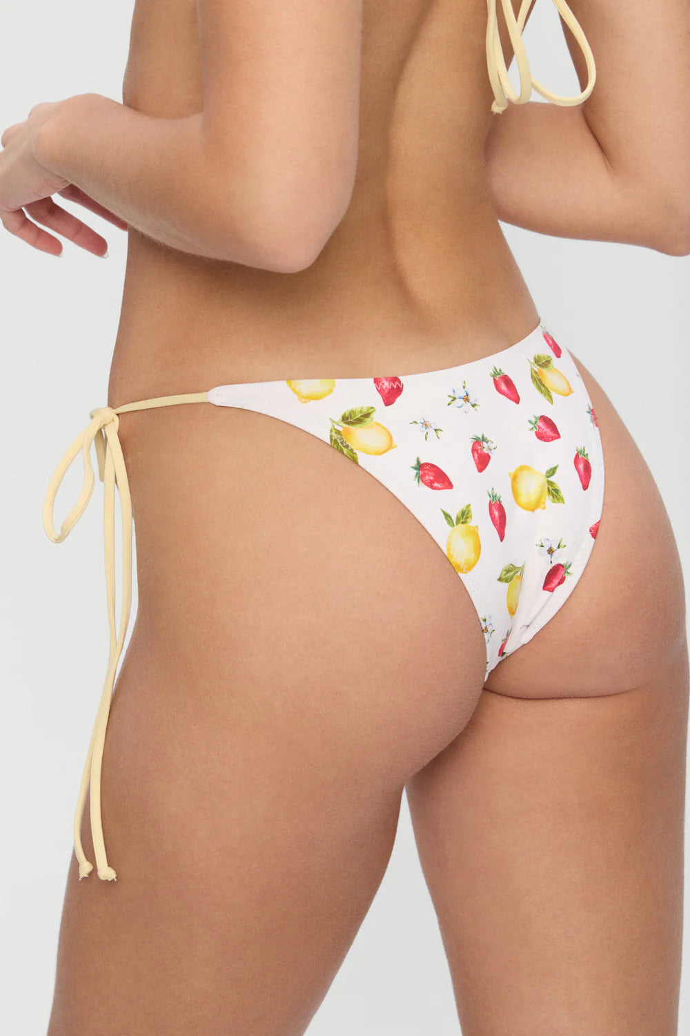 Tie side bottom with multicolor fruit print