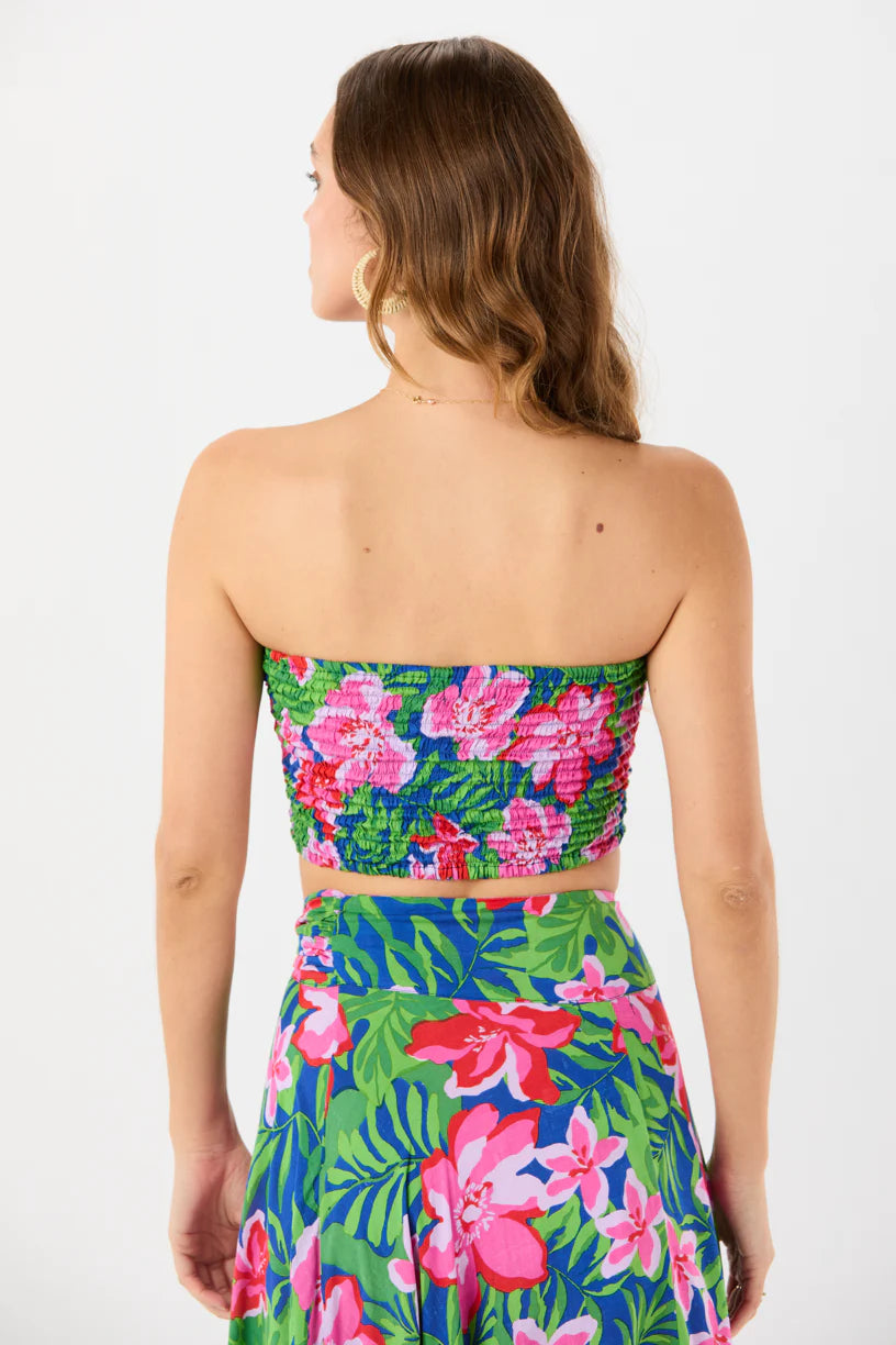 Sleeveless smocked crop top in vibrant Hawaiian print