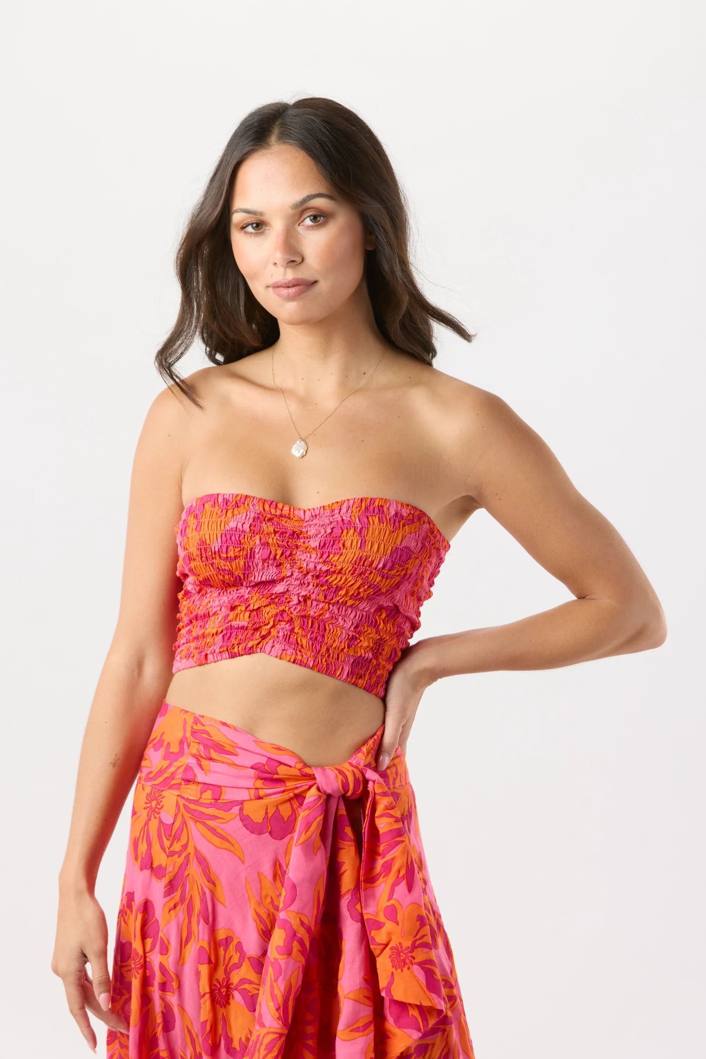 Tropical print sleeveless crop top