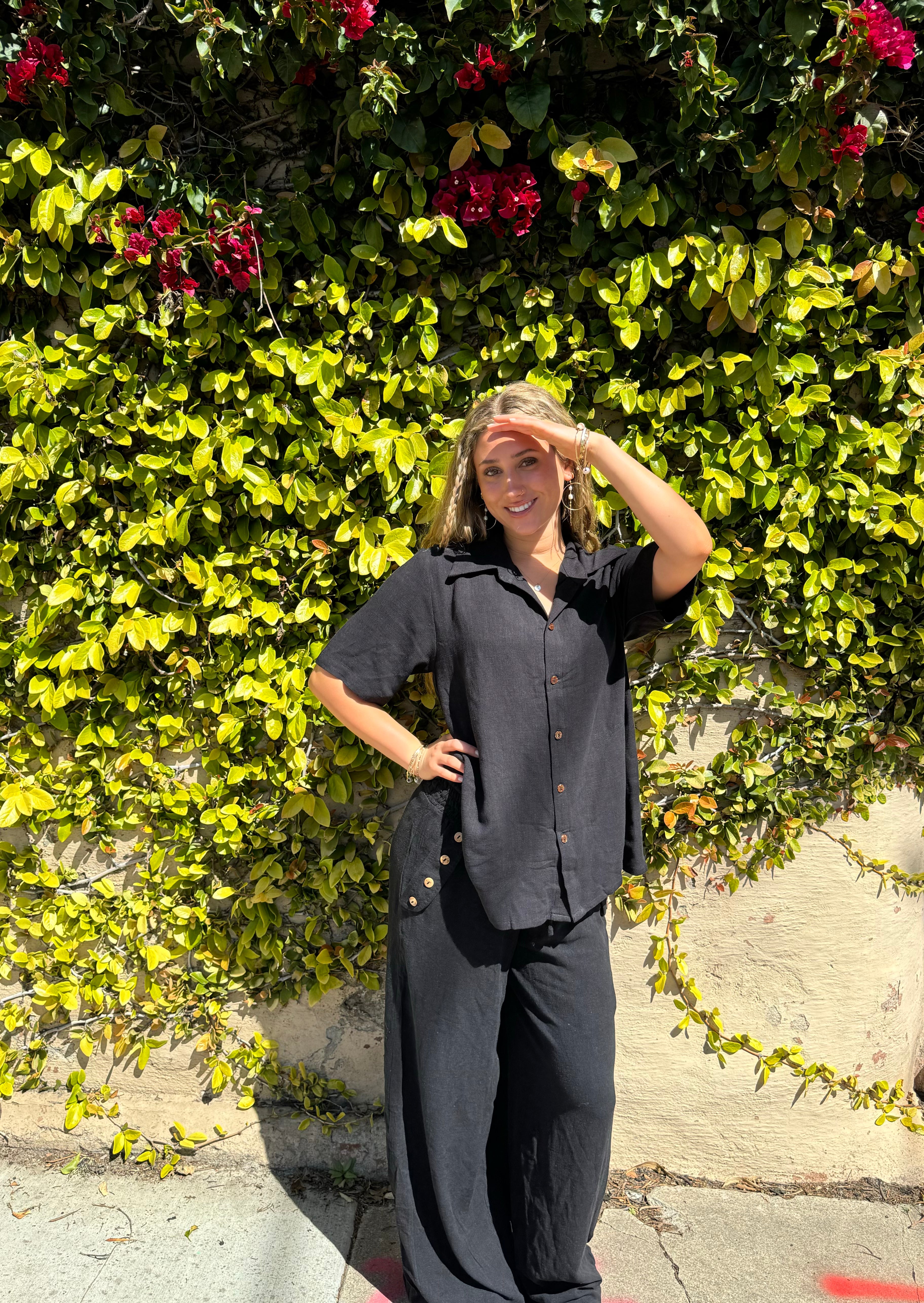 Flowy bamboo top in Black