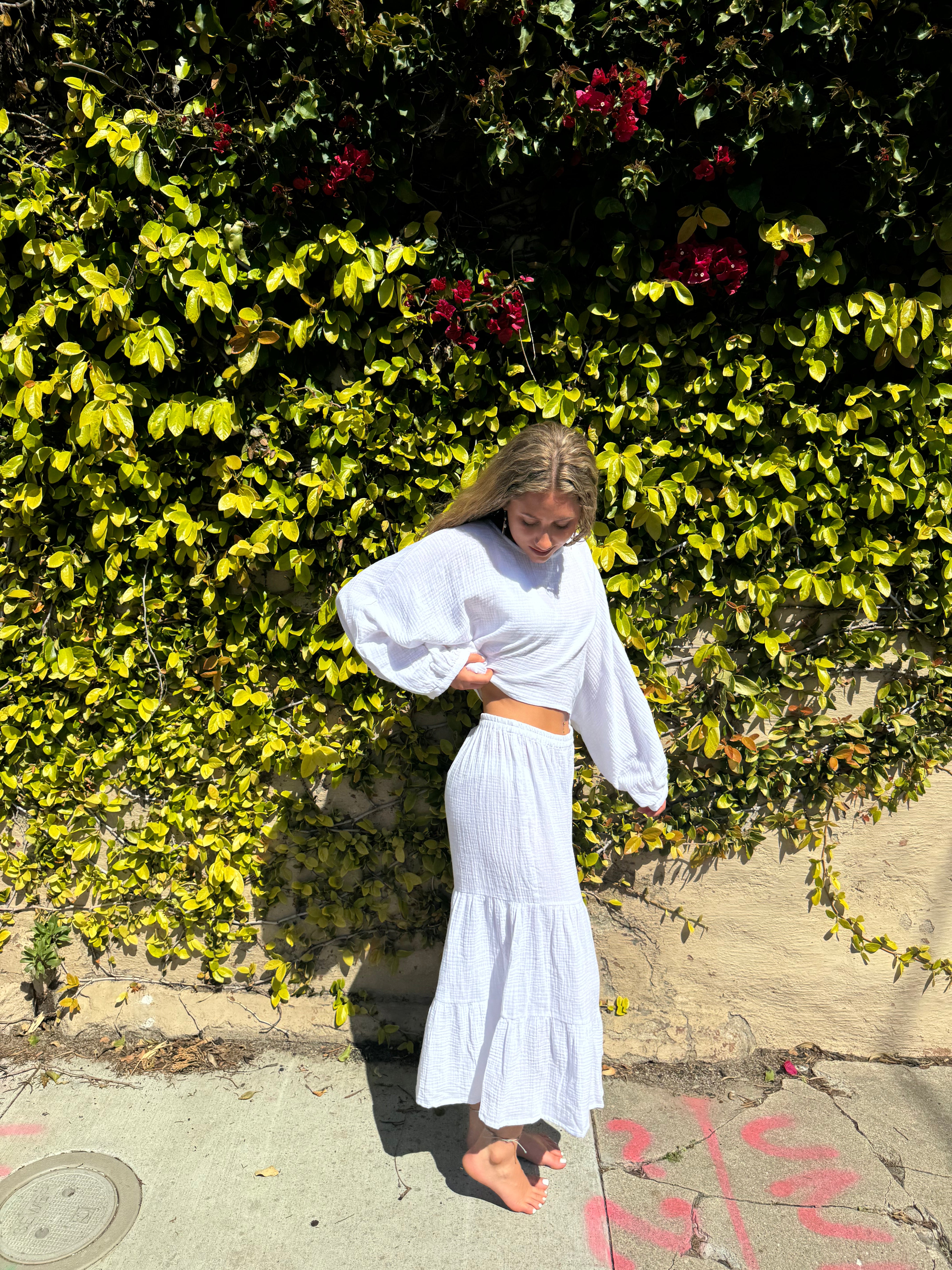 Flowy cotton gauze top in White.