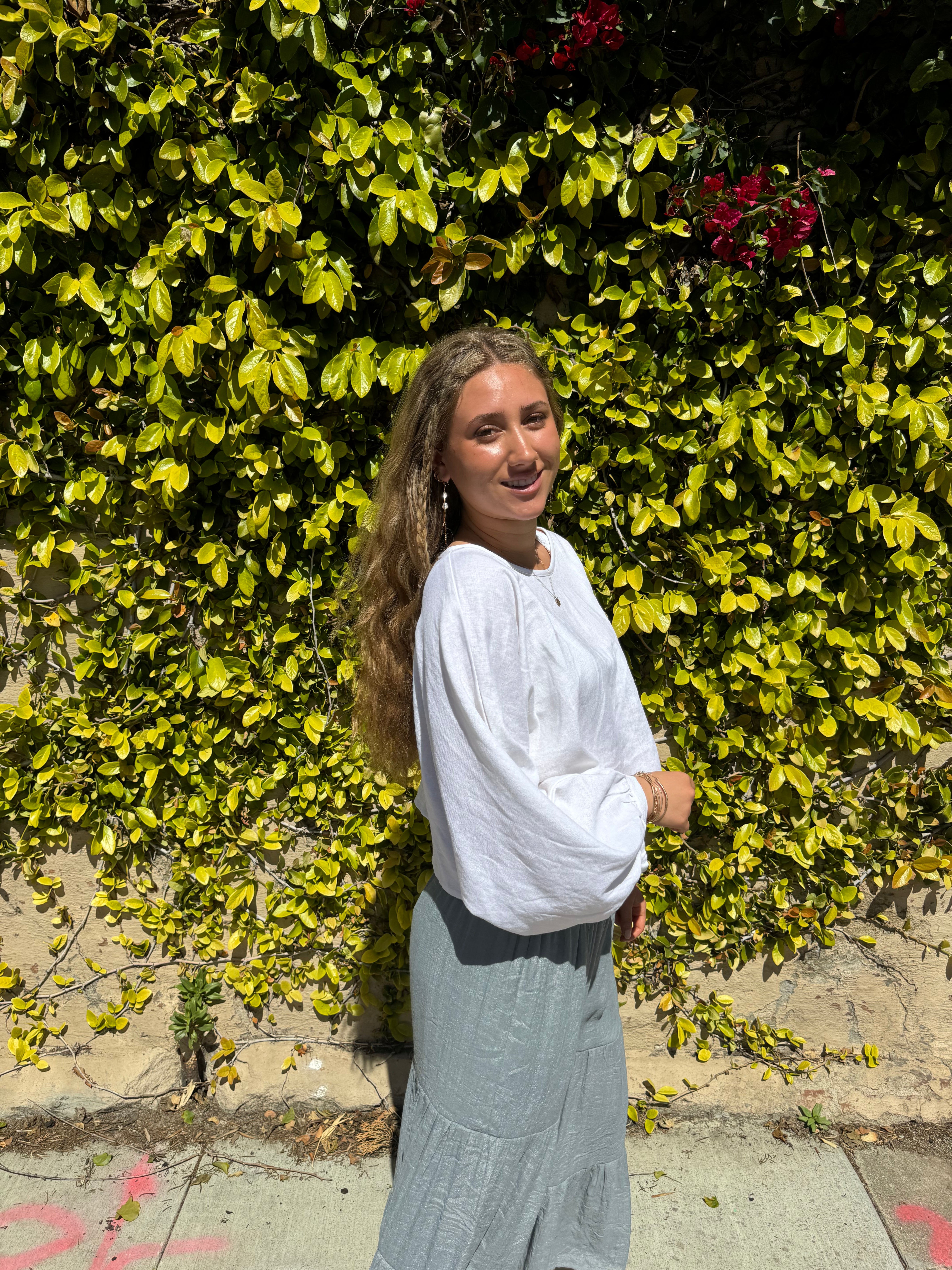 Flowy linen top in White.