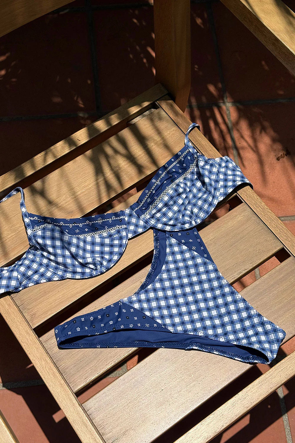 High leg bottom in blue and white gingham print