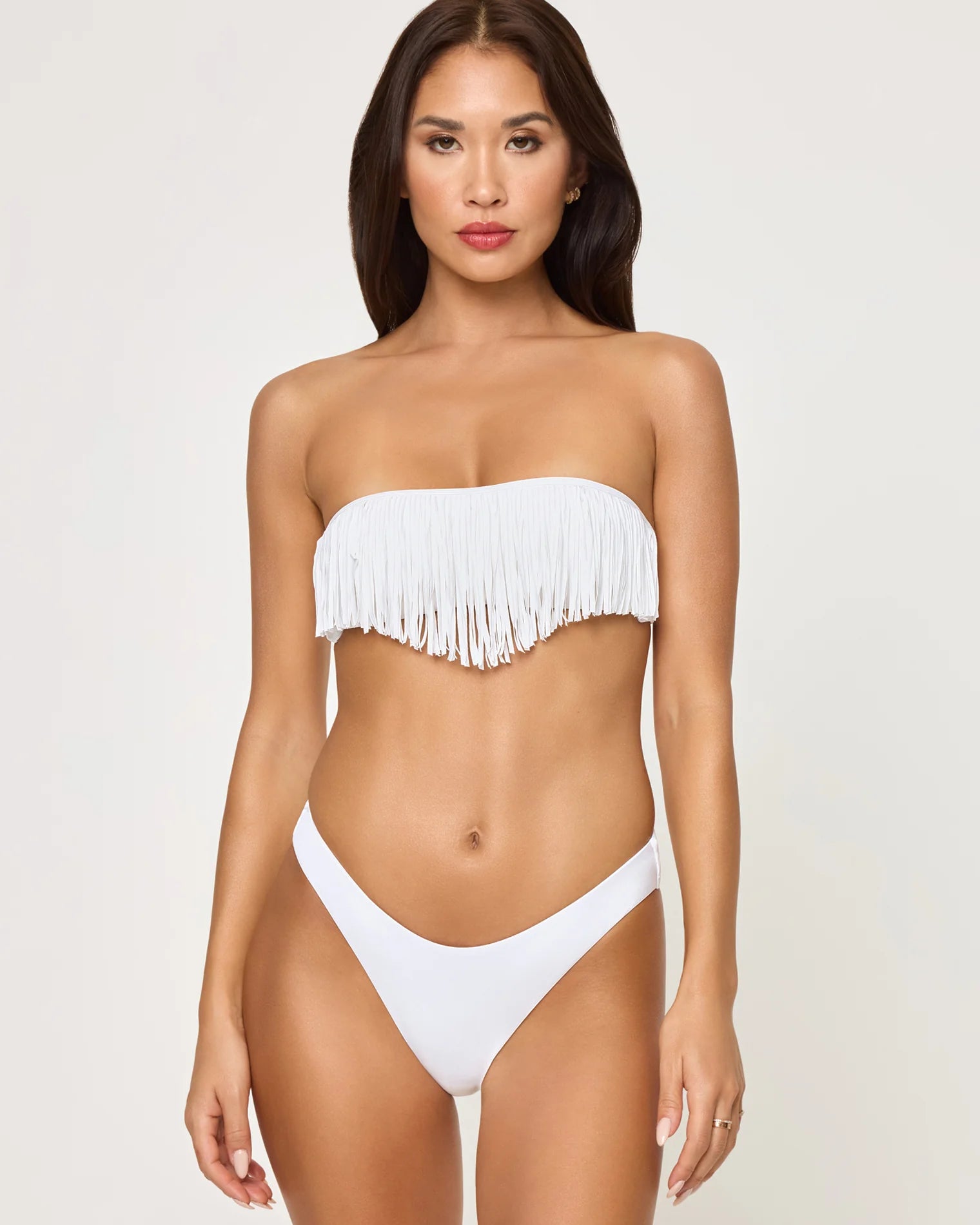 Low rise bottom with ribbed fabric and a Latin cut in White