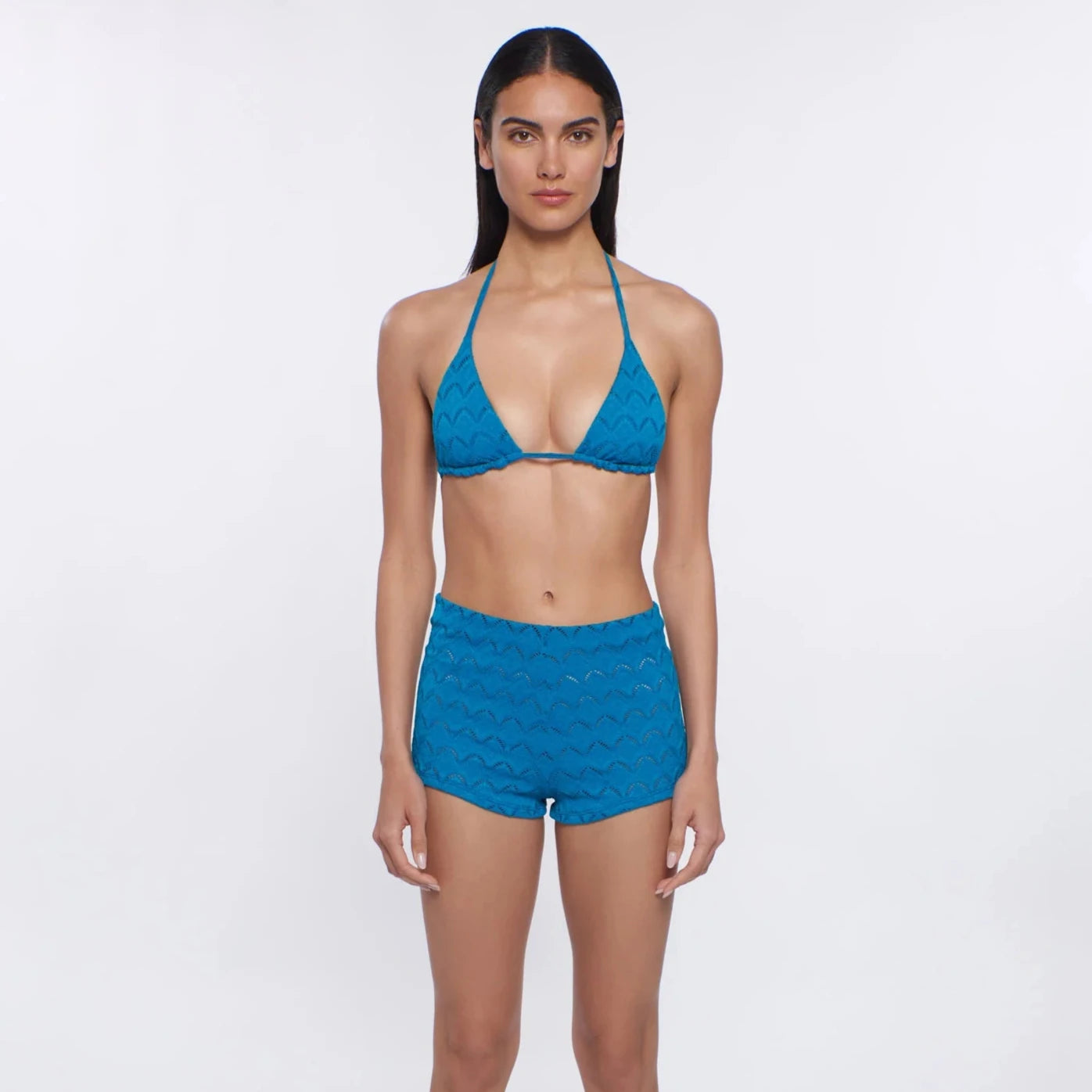 Textured short shorts with elastic waistband in teal