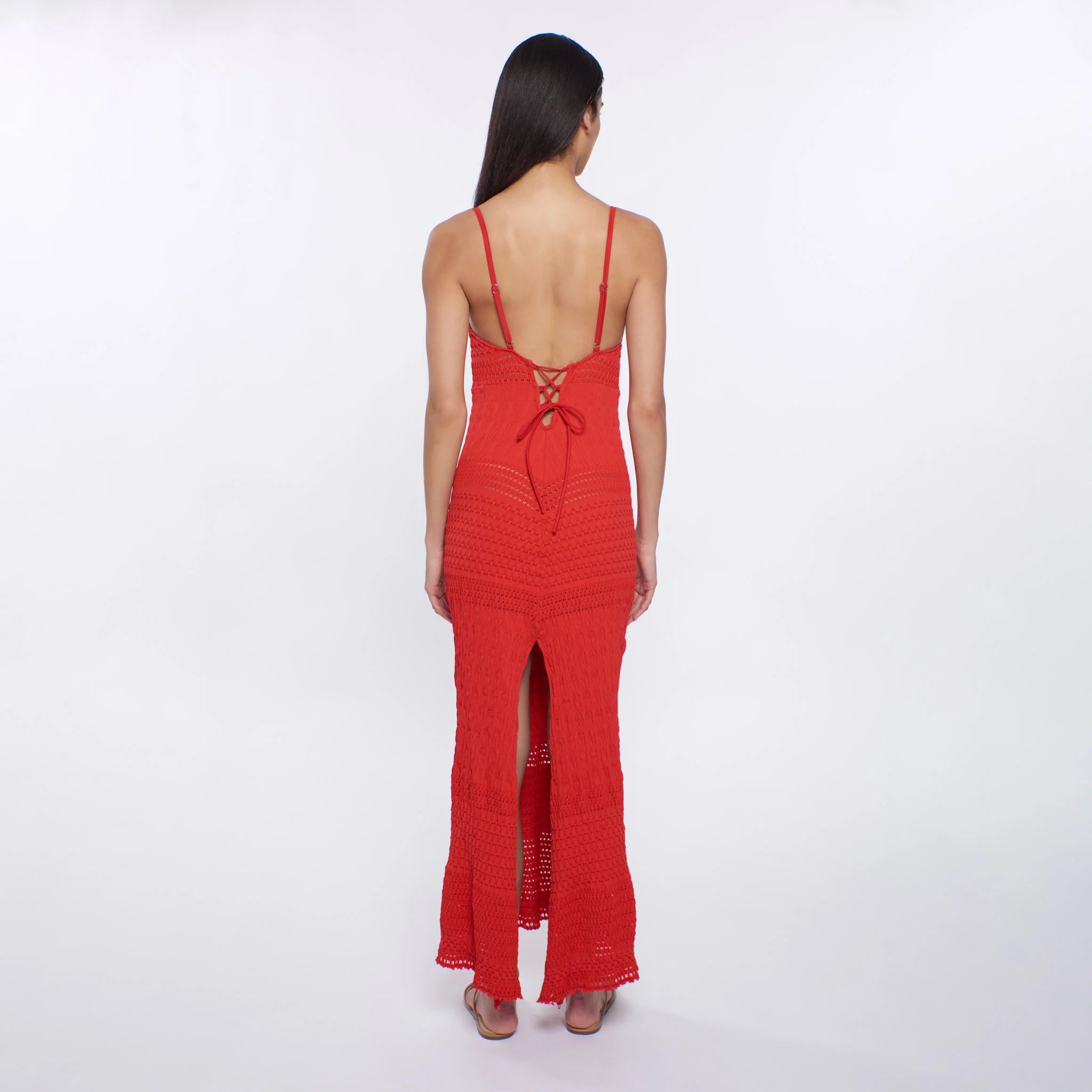 Textured maxi dress with spaghetti straps in red