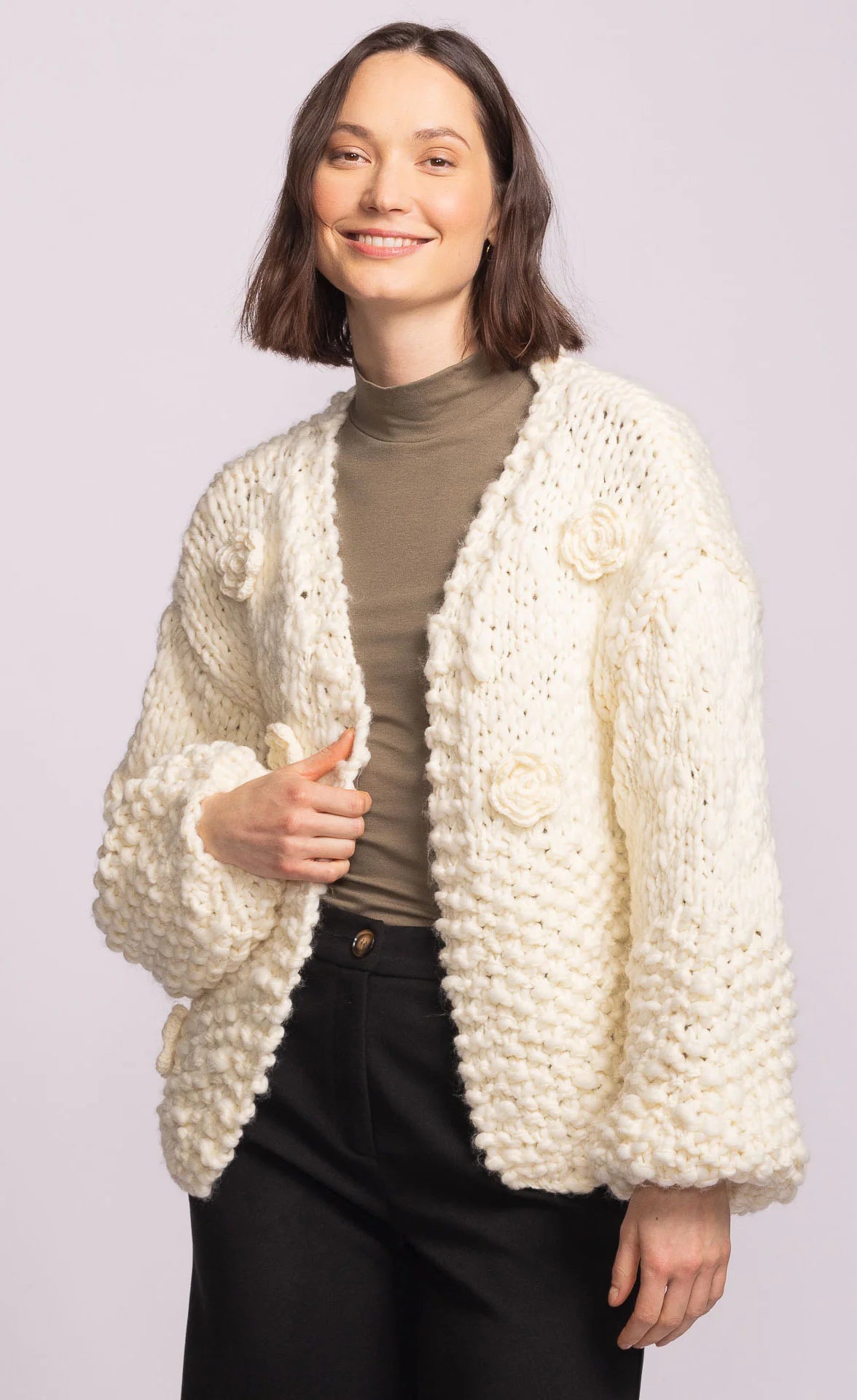 Chunky knit cardigan in White