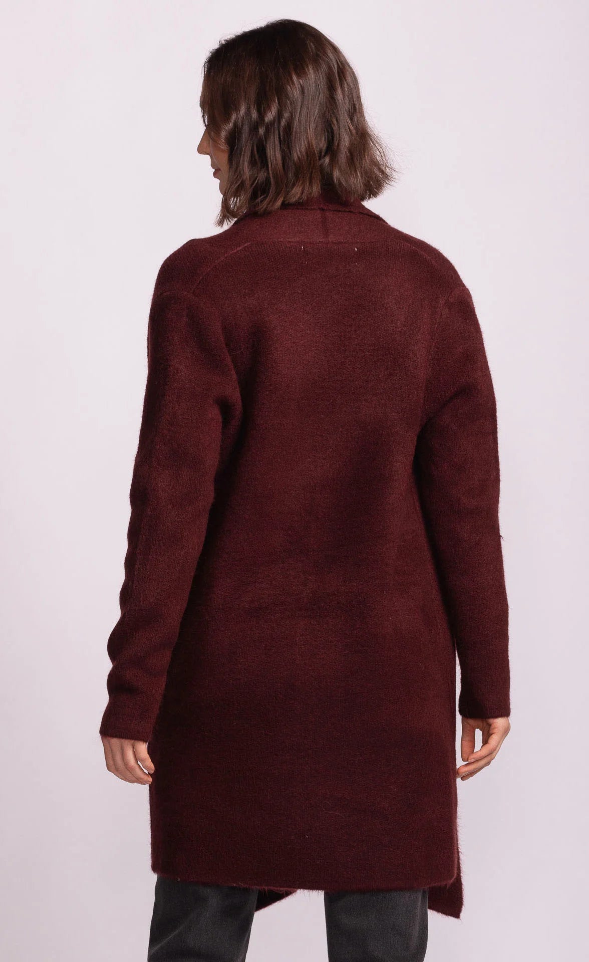 Long winter jacket with front pockets in Burgundy