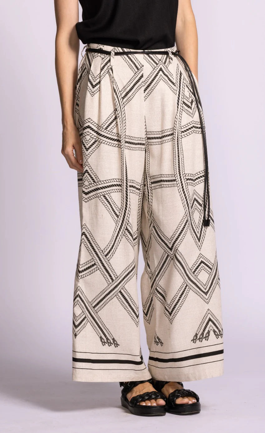 Wide leg printed pants with belt