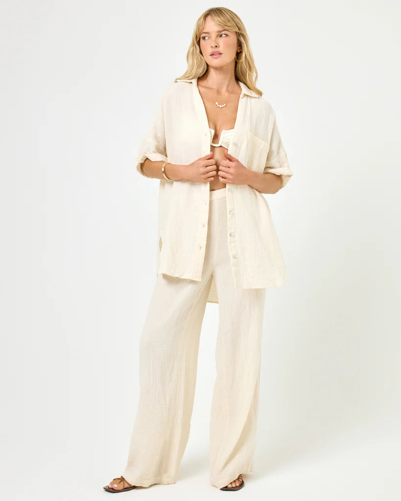 Collared button down cotton shirt in beige