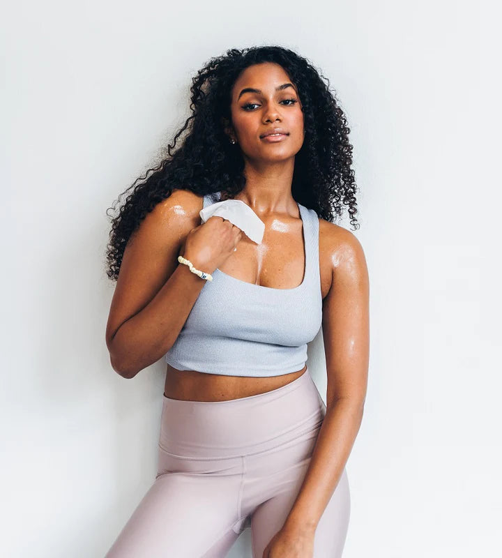 Hydrating Towelettes