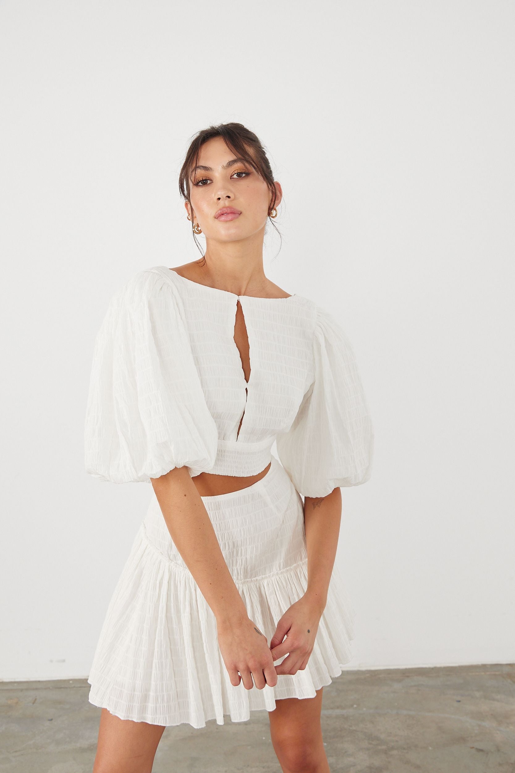 white light weight cotton short skirt