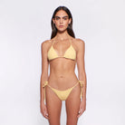 Adjustable triangle top with texture in yellow