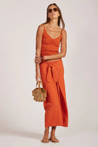 Cotton skirt with a tie front in orange