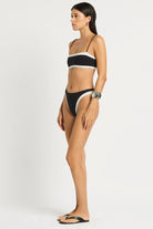 Reversible high leg bikini bottom in black and white