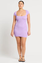Short sleeve mini dress in one size crinkle fabric with lavender floral print