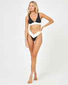 Black & Cream V-Cut Bottom