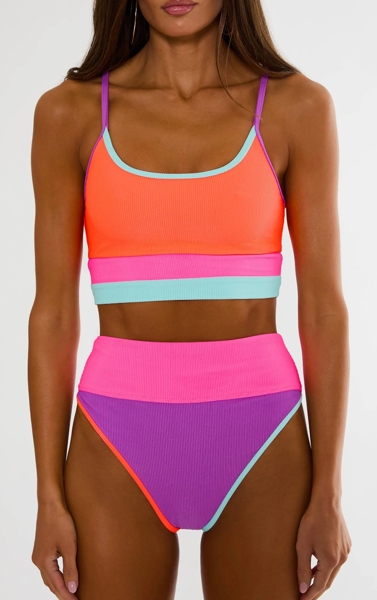 Colorful bikini bottom with ribbed fabric and a high waist fit