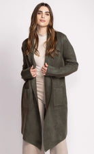 Long winter jacket with pockets in Forest Green