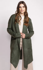 Long winter jacket with pockets in Forest Green