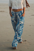 Wide leg pants with elastic waistband in bright blue print
