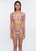 Colorful tie side bottom
