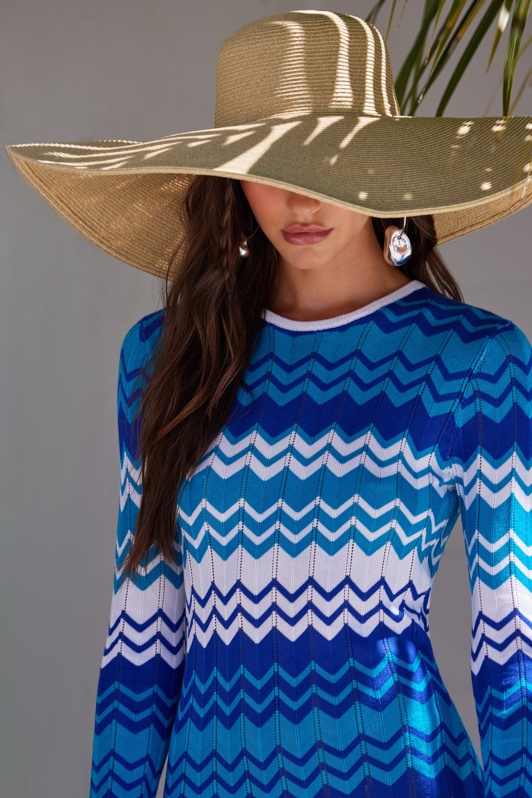 Long sleeve knit mini dress in wavy stripe print