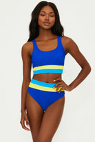 Sporty scoop neck top with ribbed fabric in blue and yellow color block