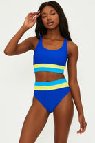 Sporty scoop neck top with ribbed fabric in blue and yellow color block